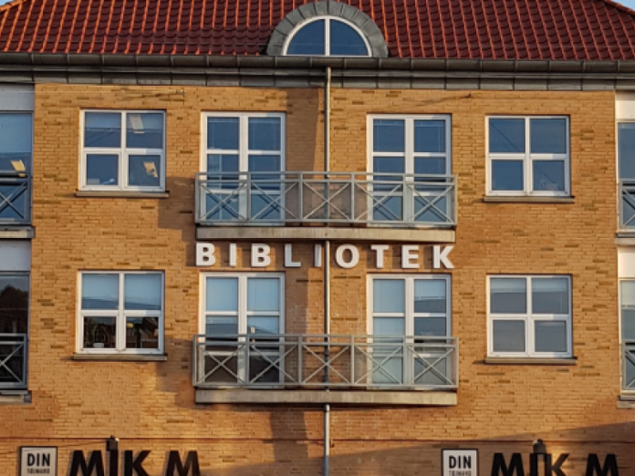 Husums Biblioteks facade